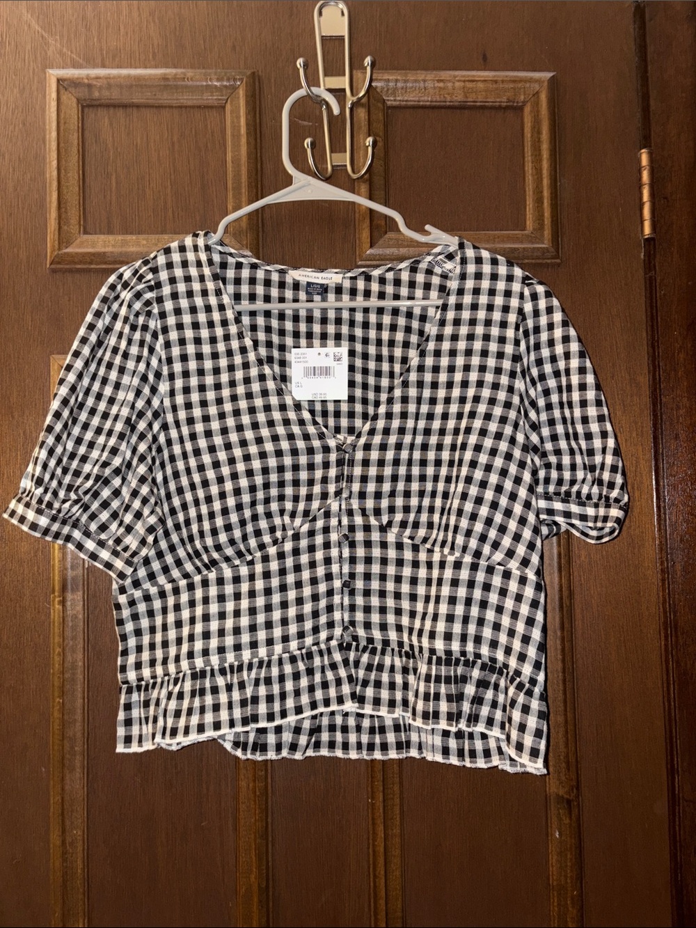 American Eagle Outfitters Black & White Gingham Button Crop Top